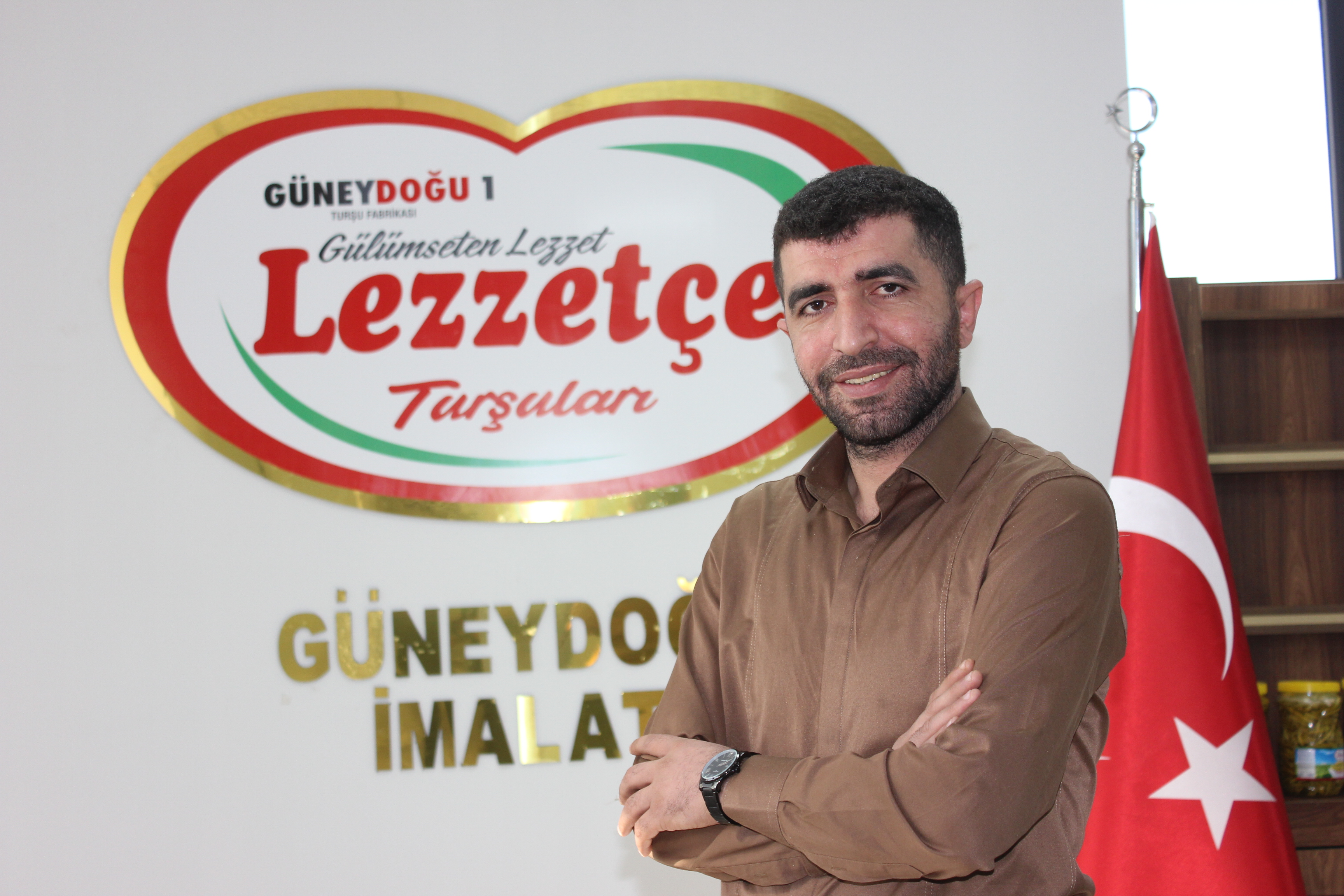 KARACADAĞ’DAN SOFRALARA UZANAN DOĞAL LEZZET; LEZZETÇE TURŞULARI  Genç Girişimci Deniz Balıkçı: “Kendi Memleketimde Üretmek, En Büyük Gururum”