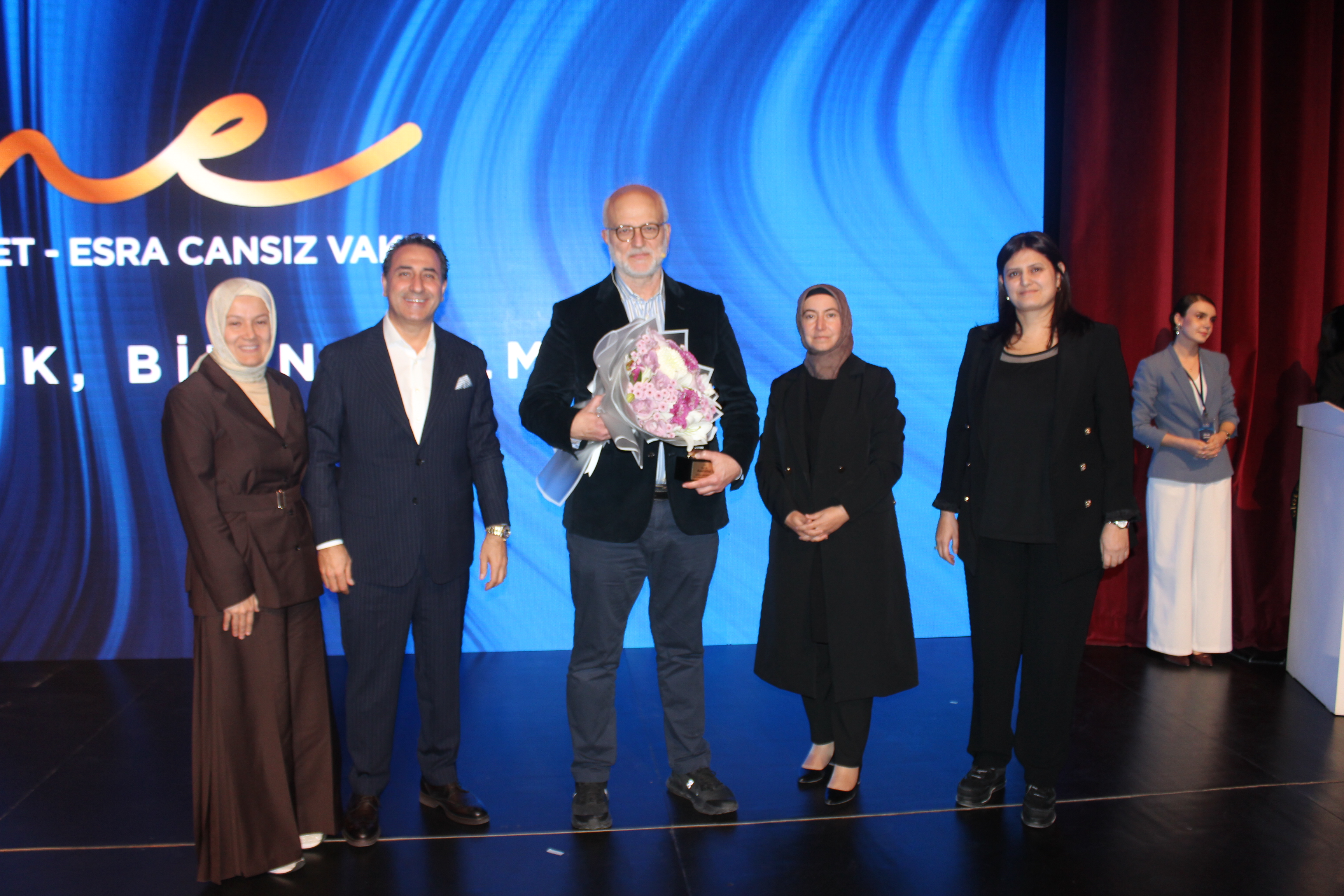 Mehmet-Esra Cansız Vakfı’ ndan  Dicle Üniversitesi’nde İlham Veren Buluşma