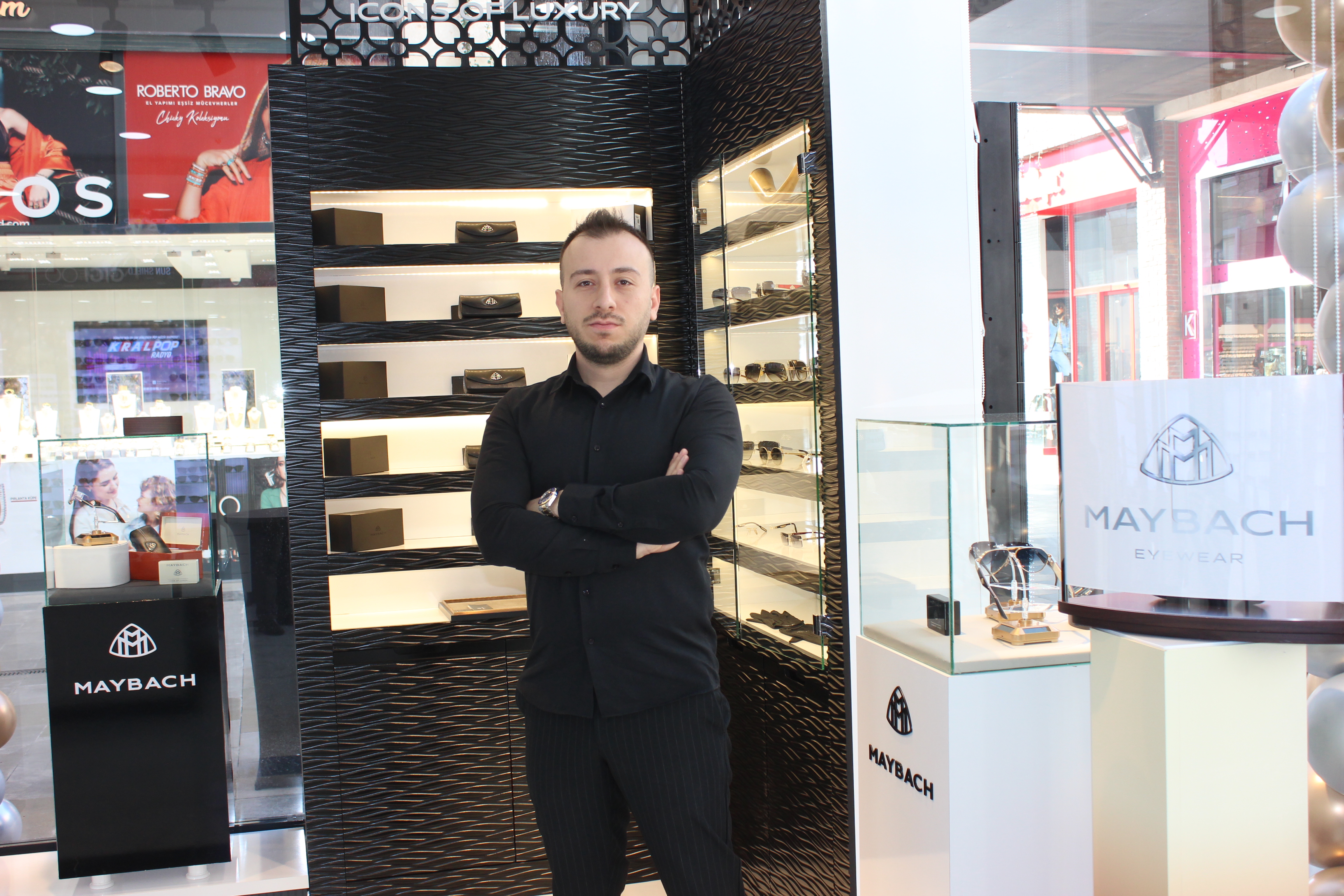 Diyarbakır’da Bir İlk: Dünyanın En Lüks Gözlükleri Optikland’ da